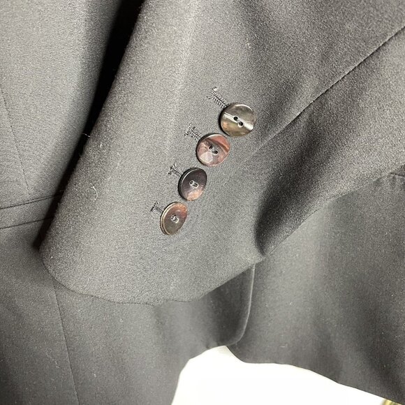 Chico’s 2 Black Suit Jacket Blazer Lined Polyester 3 Button Women's M / 8 - Picture 6 of 7